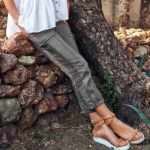 Anthropologie Hei Hei Marlena Linen Crop Pant